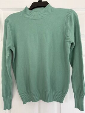 Milano Women's Mint Green Turtleneck Sweater